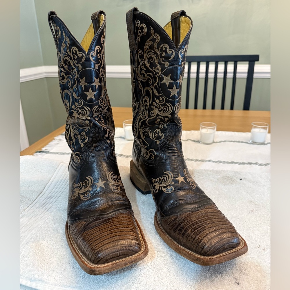 Men's Black and Brown Western Boots